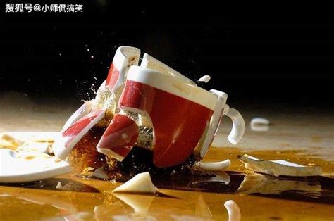 杯子碎了|杯子摔碎的预兆与吉凶